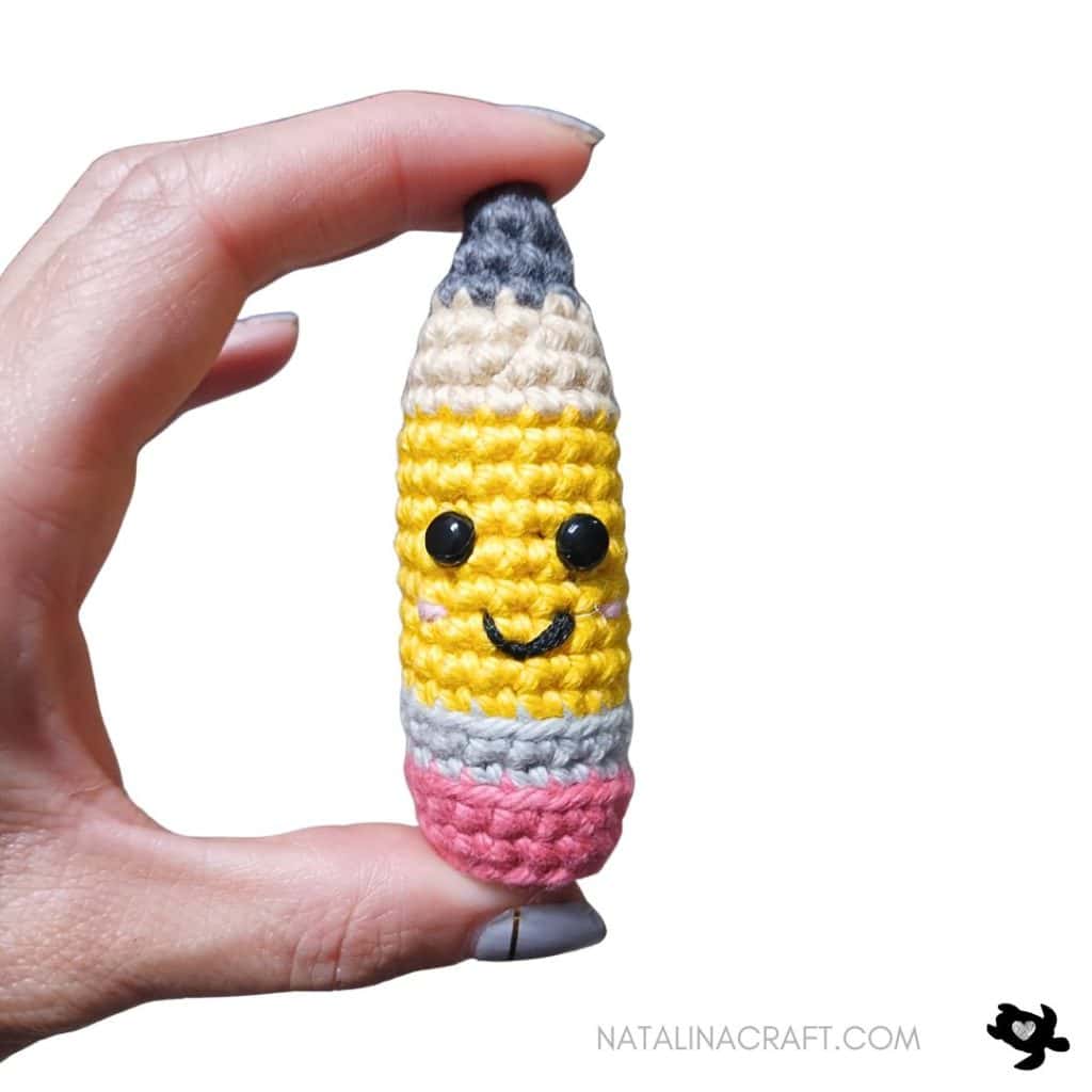 Pencil crochet pattern