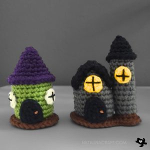 Free Crochet Pattern – Witch's Hut Dollhouse
