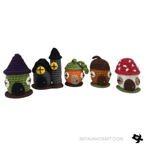 Free Crochet Pattern – Witch's Hut Dollhouse