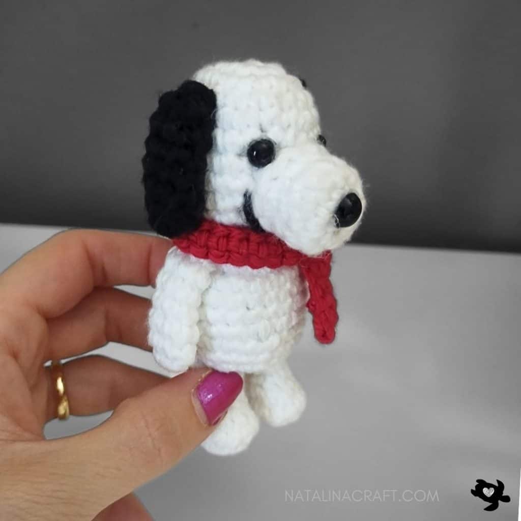 Black & White Beagle - Free Crochet Pattern