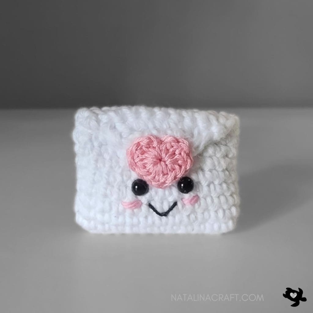 Love letter - Free Crochet Pattern