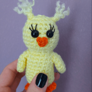 crochet chick with big eyes