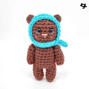 crochet brown bear with blue hat
