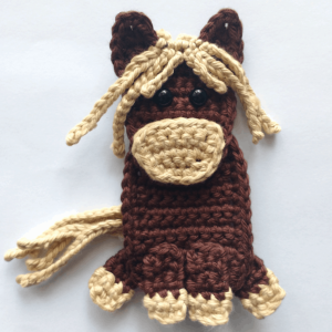 applique horse crochet