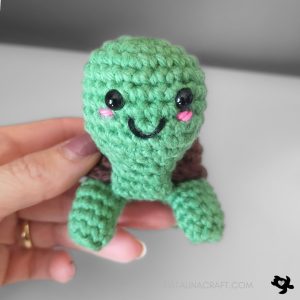 crochet walking tortoise