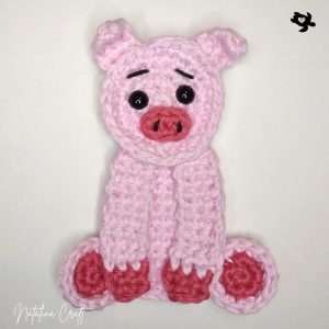 crochet pig applique