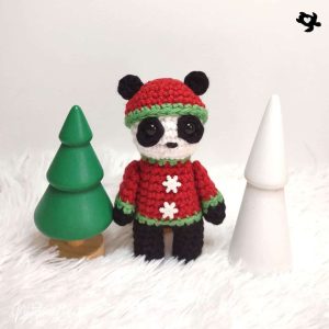 crochet christmas panda with red hat and jumper