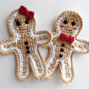 crochet gingerbread man and woman