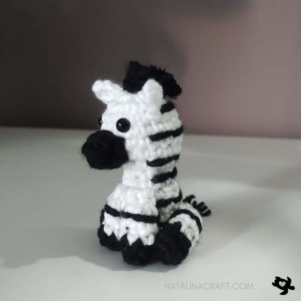 Mini Zèbre – Modèle au Crochet