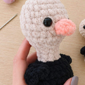 14crochet ostrich