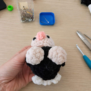 4crochet ostrich